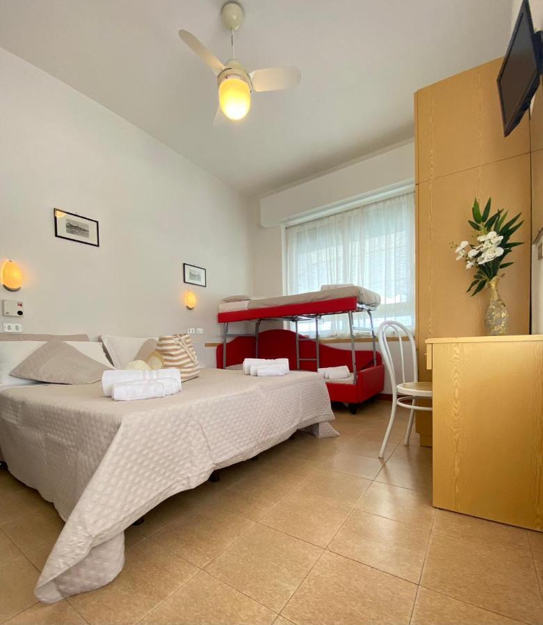 Albergo Sabrina Rimini Kültér fotó