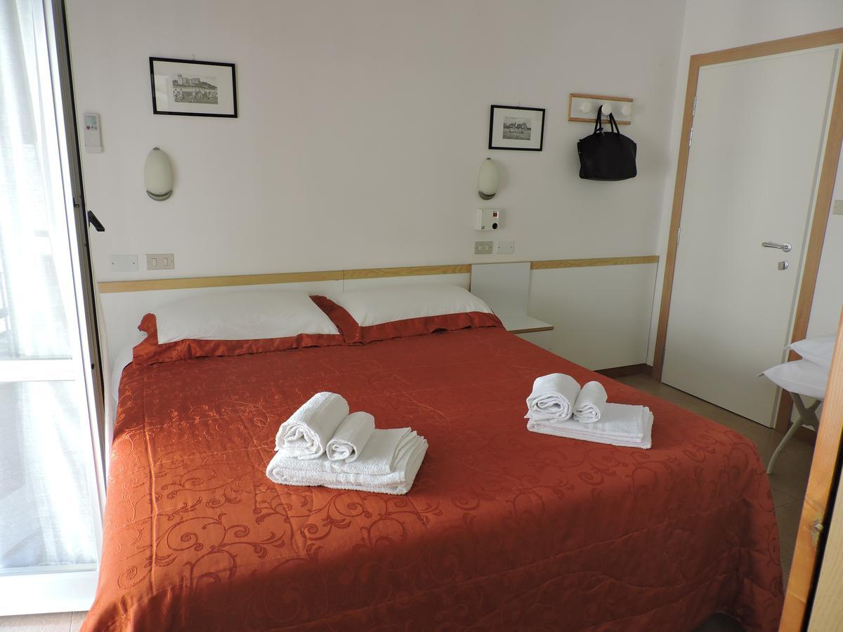 Albergo Sabrina Rimini Kültér fotó